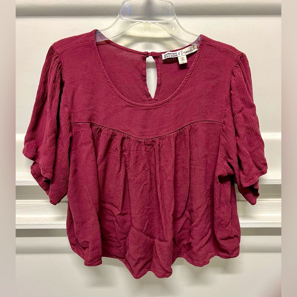 GYPSIES & MOONDUST Blouse for Womens. Size Large, Color Maroon.